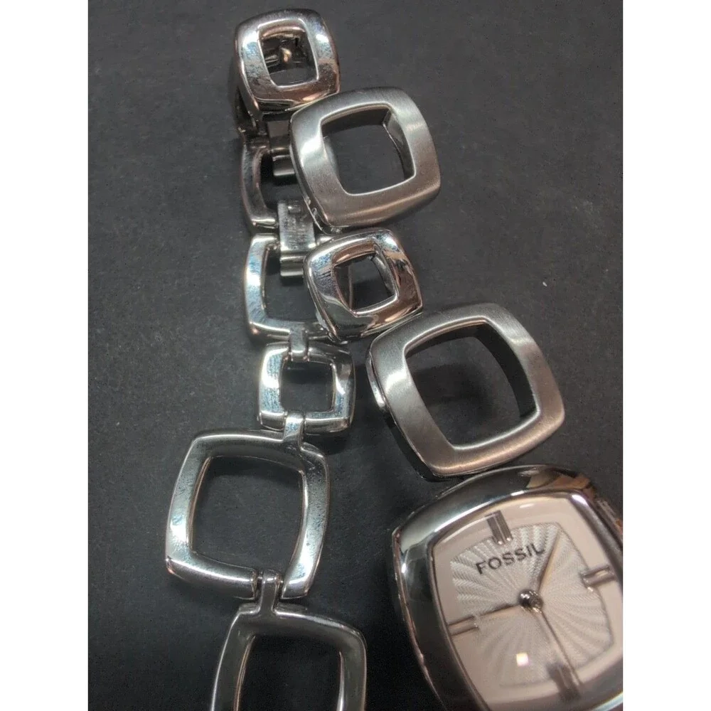 Fossil F2 Women Watch 22mm White Dial Silver Tone Square Links